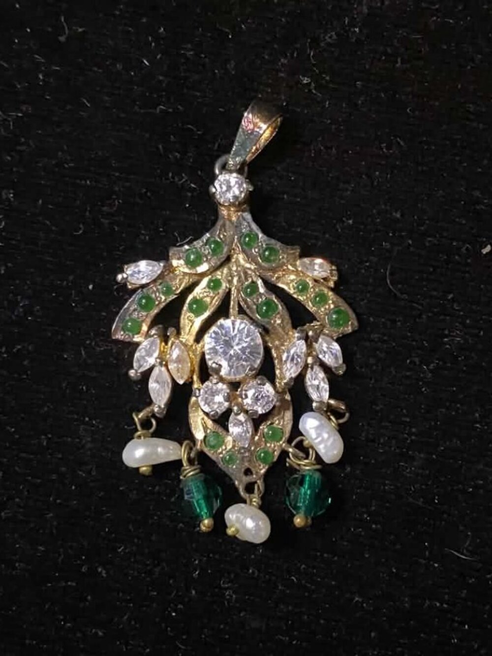 Vintage Rare Jadau Jade Mother of Pearl Pendant